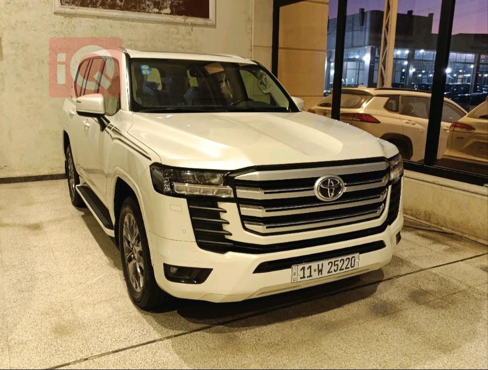 تويوتا لاندكروزر